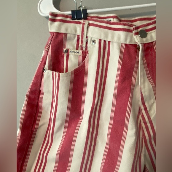 VINTAGE high waisted red striped shorts - Picture 4 of 4